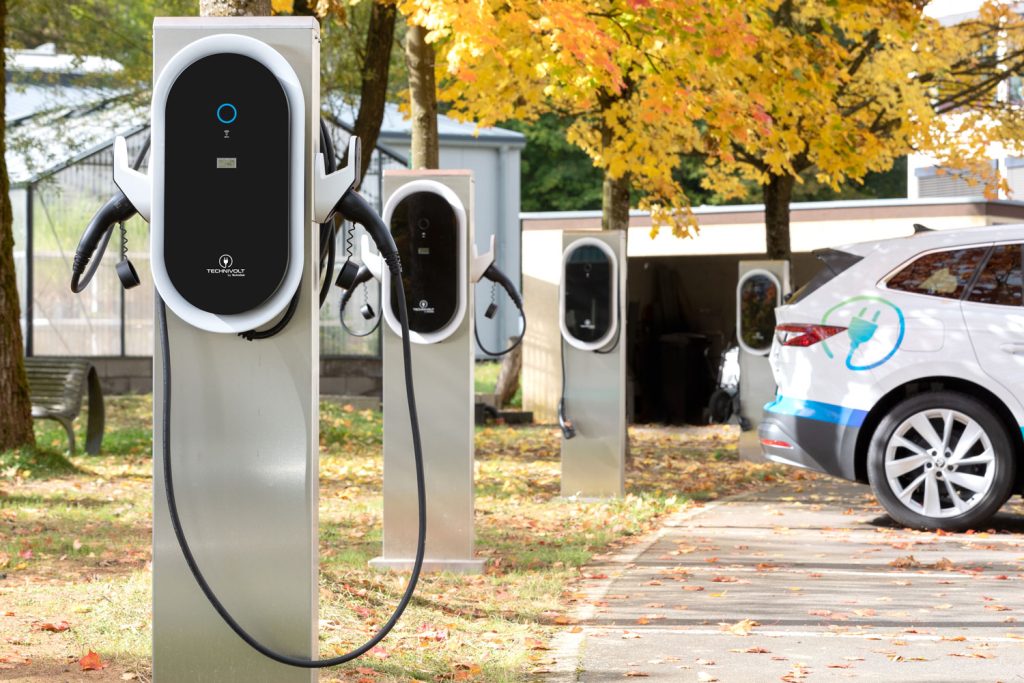 <h2>Resiliente Elektronikfertigung für Automotive und E-Mobilität</h2>
<p style="text-align: left;">Wir unterstützen Sie entlang der gesamten Wertschöpfungskette – von Komponenten bis zu kompletten Geräten: präzise, qualitätsbewusst, skalierbar.</p>
